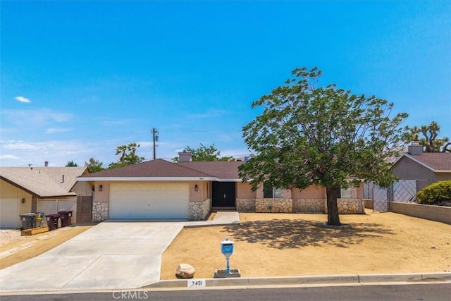 7451 Goleta Ave, Yucca Valley, CA 92284 - photo 1