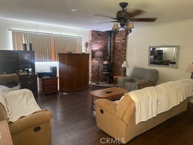 38647 Desert View Dr, Palmdale, CA 93551 - photo 11