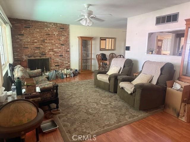 38647 Desert View Dr, Palmdale, CA 93551 - photo 5