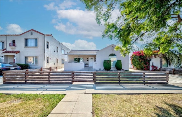 3015 Edgehill Dr, Los Angeles, CA 90018 - photo 12