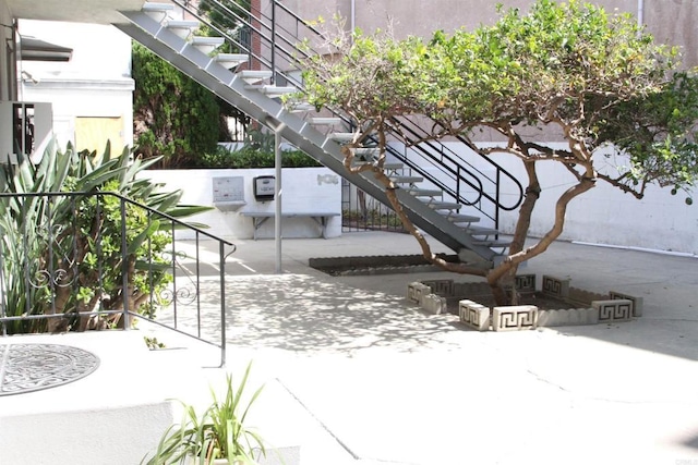 1815 Greenfield, Los Angeles, CA 90025 - photo 7