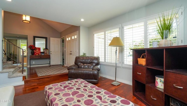 718 Pamela Wood St, Thousand Oaks, CA 91320 - photo 7