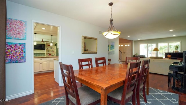 718 Pamela Wood St, Thousand Oaks, CA 91320 - photo 9