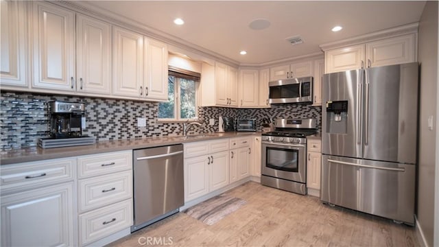 26947 Tunnel Dr, Lake Arrowhead, CA 92352 - photo 10