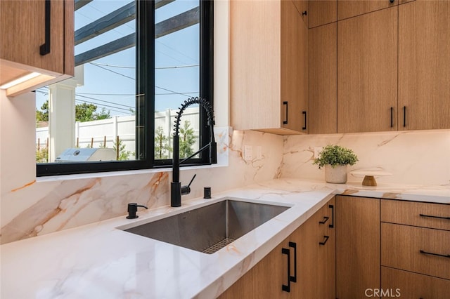 521 N Sparks St, Burbank, CA 91506 - photo 15