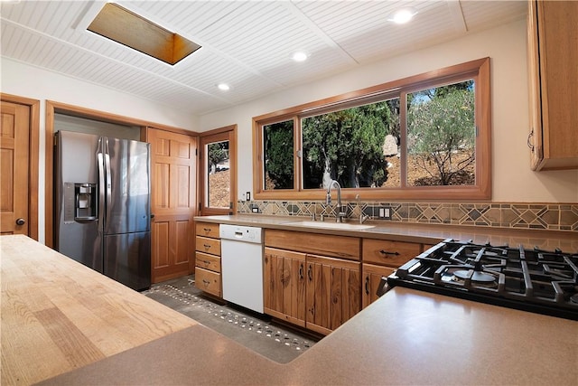 11461 Riverwood Dr, Sunland, CA 91040 - photo 15