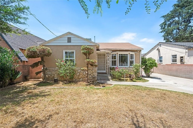 626 Omelveny Ave, San Fernando, CA 91340 - photo 2