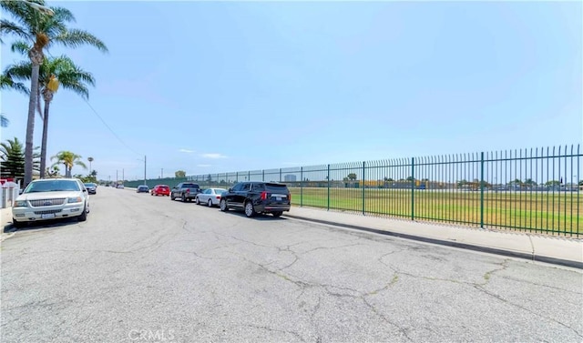 641 W Spruce St, Compton, CA 90220 - photo 2