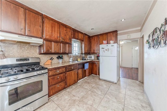 641 W Spruce St, Compton, CA 90220 - photo 10