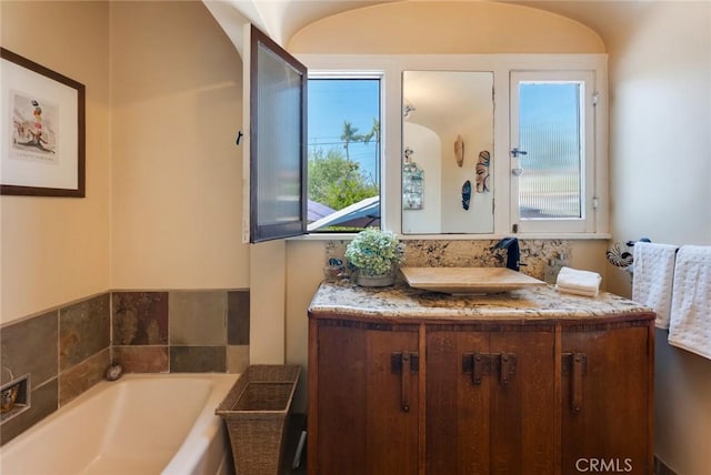 9107 Olin St, Los Angeles, CA 90034 - photo 12