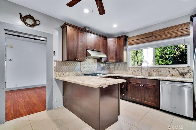 688 E 11th St, Pomona, CA 91766 - photo 18