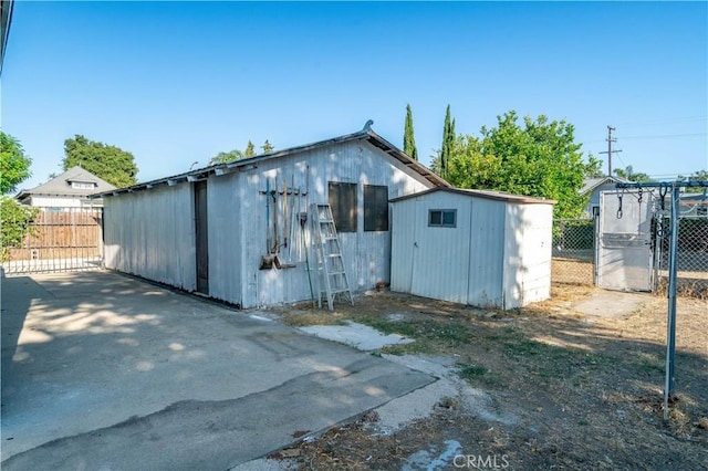 688 E 11th St, Pomona, CA 91766 - photo 40