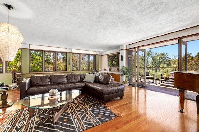 4639 El Camino Corto Ln, Canada Flintridge, CA 91011 - photo 4