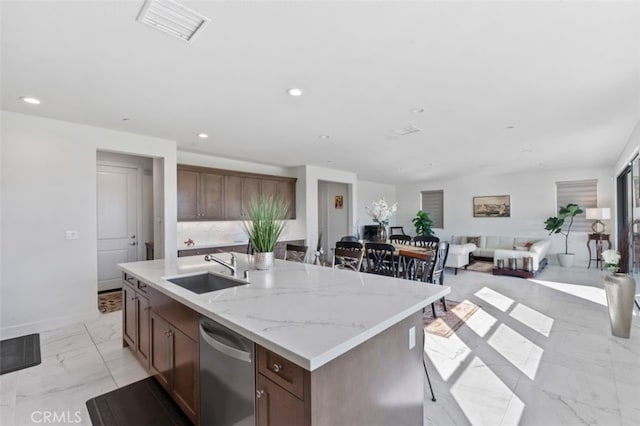19038 Carranza Ln, Saugus, CA 91350 - photo 16