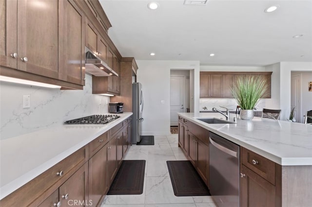 19038 Carranza Ln, Saugus, CA 91350 - photo 17