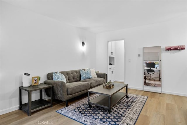 901 Linden Ave Unit 8, Long Beach, CA 90813 - photo 1