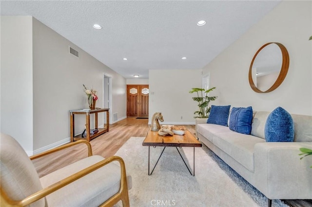 733 Redlen Ave, Whittier, CA 90601 - photo 8