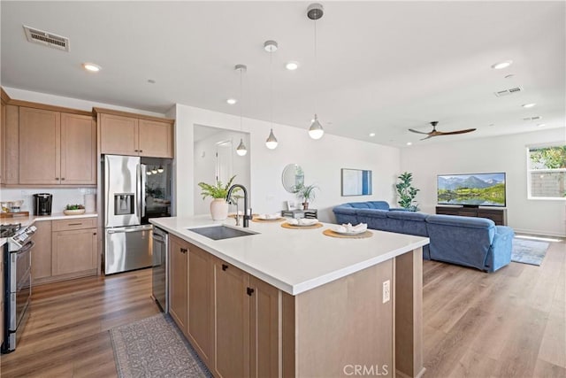 28528 Wildflower Ter, Castaic, CA 91384 - photo 14