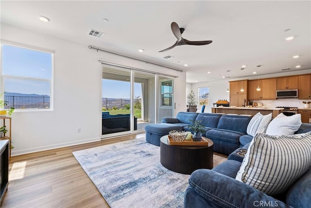 28528 Wildflower Ter, Castaic, CA 91384 - photo 18