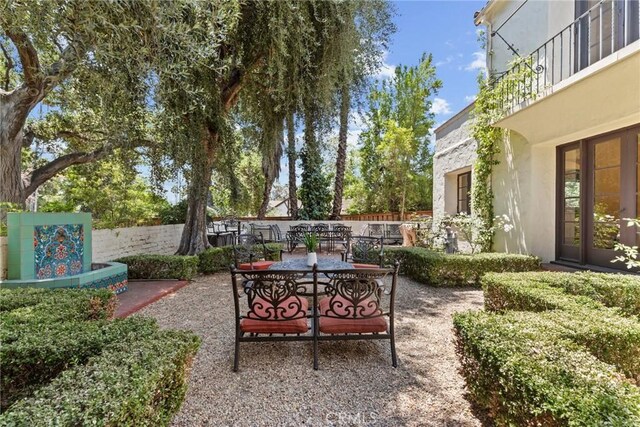 2297 Midlothian Dr, Altadena, CA 91001 - photo 44