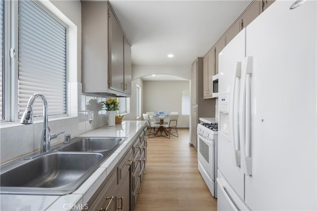 237 N Dillon Ave, San Jacinto, CA 92583 - photo 9