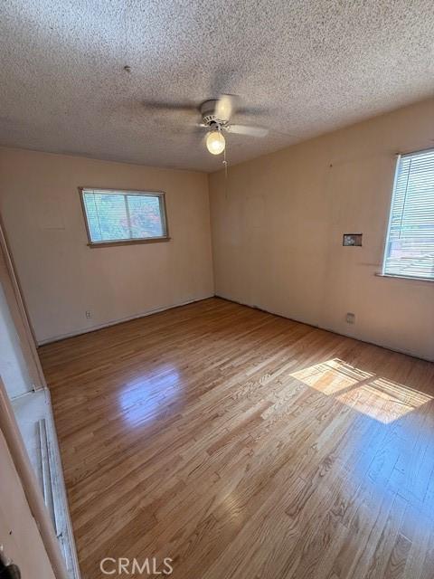141 W Scott St, Long Beach, CA 90805 - photo 3