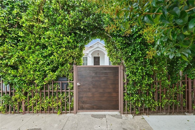 4027 La Salle Ave, Los Angeles, CA 90062 - photo 1