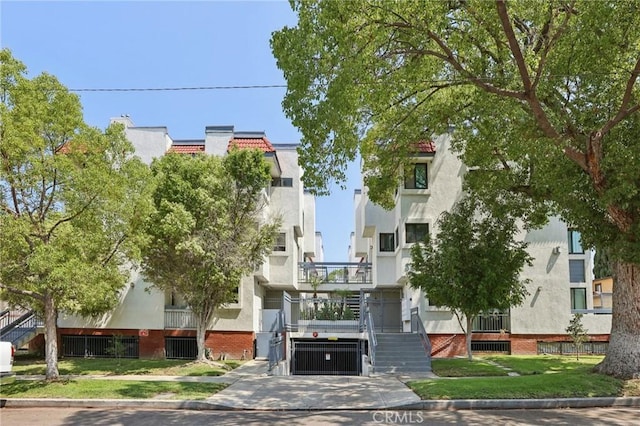 345 W Acacia Ave Unit 7, Glendale, CA 91204 - photo 1
