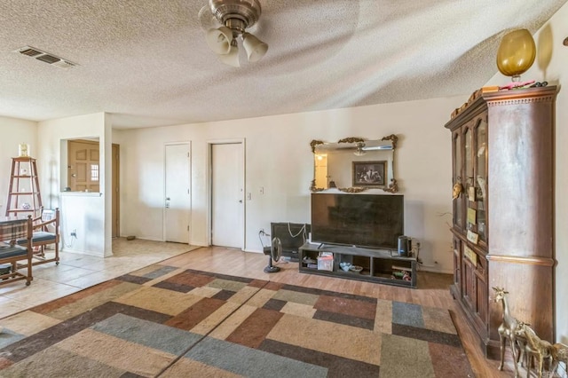 16654 Sholic St, Victorville, CA 92395 - photo 8