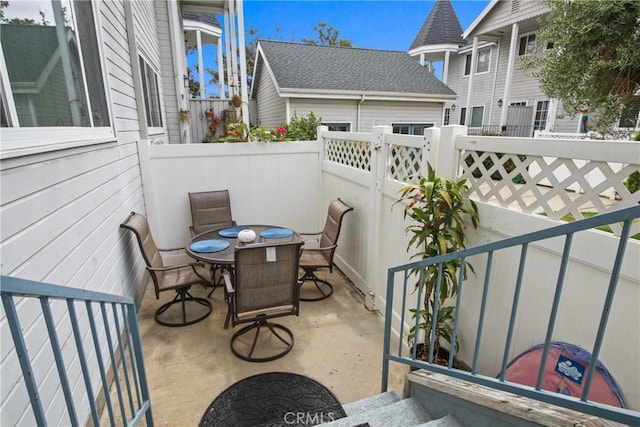 869 Magnolia Ave, Long Beach, CA 90813 - photo 7