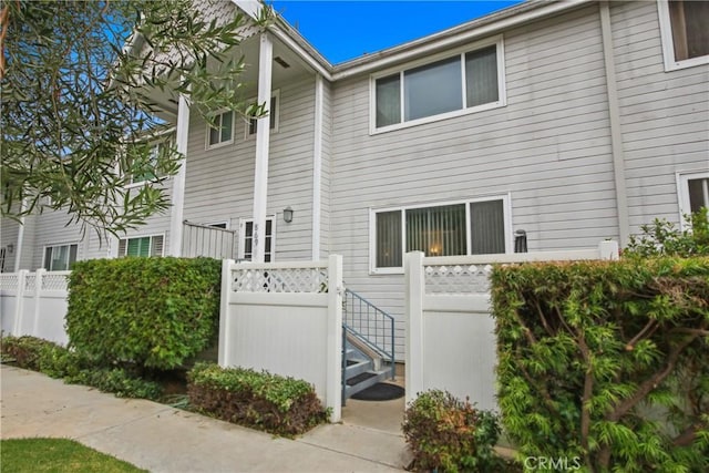 869 Magnolia Ave, Long Beach, CA 90813 - photo 5