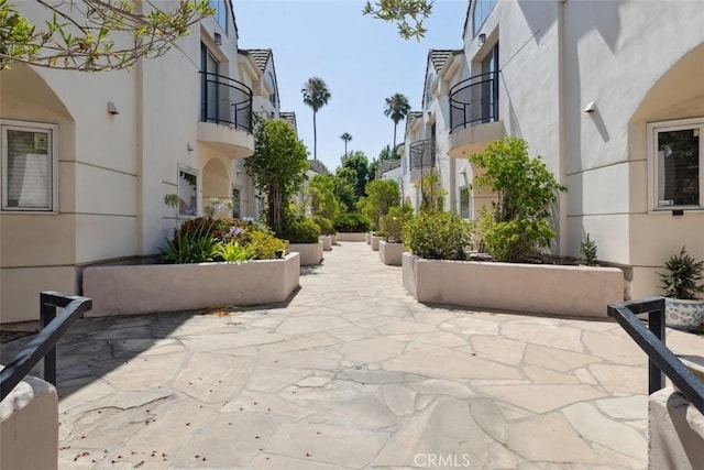 5107 Coldwater Canyon Ave Unit 10, Sherman Oaks, CA 91423 - photo 1
