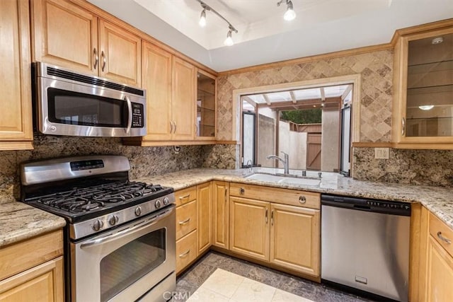 8540 De Soto Ave Unit 49, Canoga Park, CA 91304 - photo 16