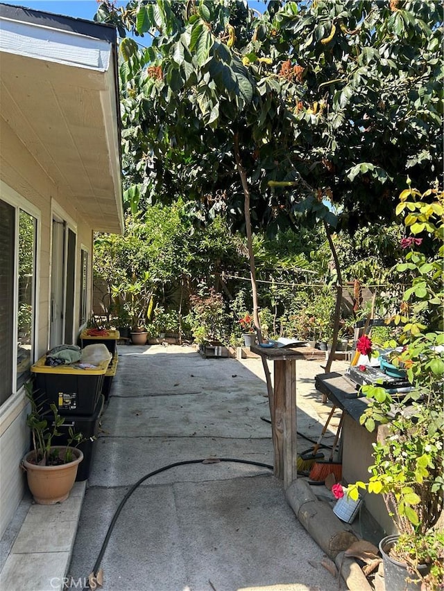 6720 Sherman Way, Bell, CA 90201 - photo 16
