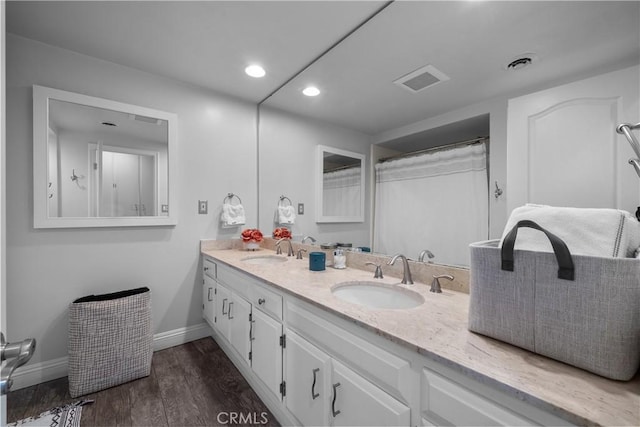 921 N Hillside Dr, Long Beach, CA 90815 - photo 11