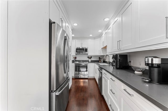 984 W Riverside Dr Unit 7, Burbank, CA 91506 - photo 8