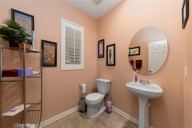 5534 Hartness Ct, Fontana, CA 92336 - photo 3