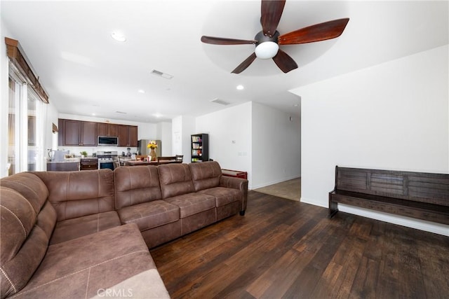 5534 Hartness Ct, Fontana, CA 92336 - photo 6