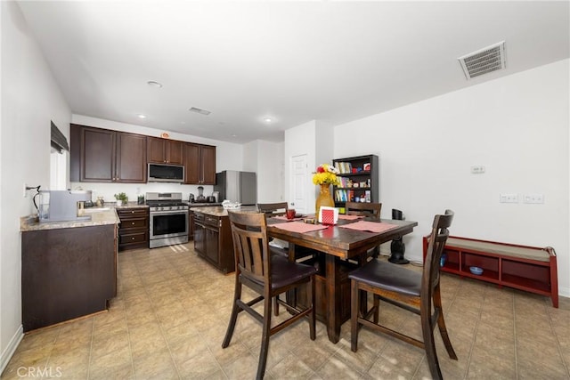 5534 Hartness Ct, Fontana, CA 92336 - photo 8