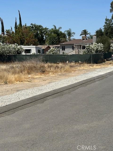 305 Line St, Lake Elsinore, CA 92530 - photo 3