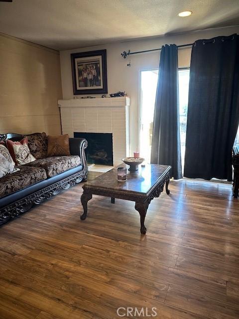 305 Line St, Lake Elsinore, CA 92530 - photo 9