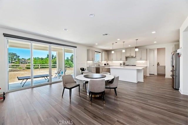 1268 Matterhorn Dr, Riverside, CA 92506 - photo 9