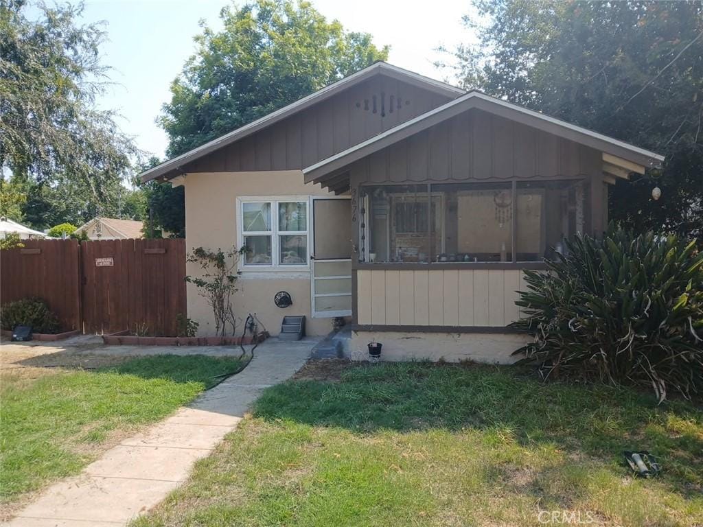 3676 Farnham Pl, Riverside, CA 92503 - photo 2