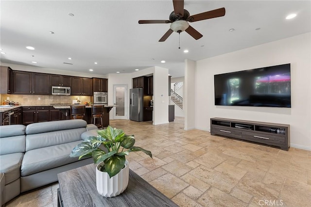 9849 Dreams Ln, Los Angeles, CA 91345 - photo 15