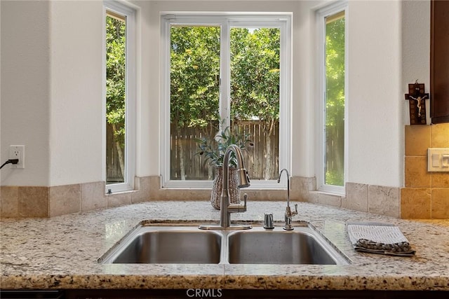 9849 Dreams Ln, Los Angeles, CA 91345 - photo 12