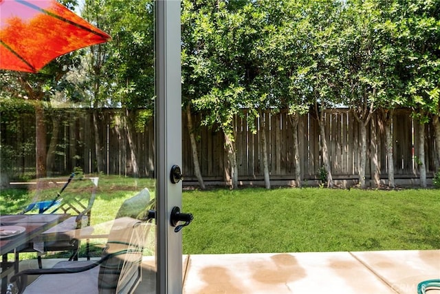 9849 Dreams Ln, Los Angeles, CA 91345 - photo 32