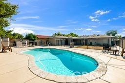 25924 Casa Loma Ct, Hemet, CA 92544 - photo 32
