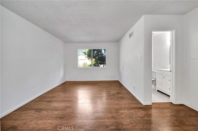 18619 Collins St Unit F35, Tarzana, CA 91356 - photo 17