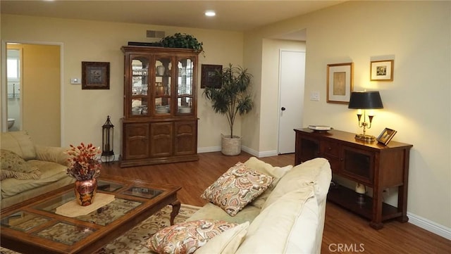 865 N Karen Way, Long Beach, CA 90815 - photo 10