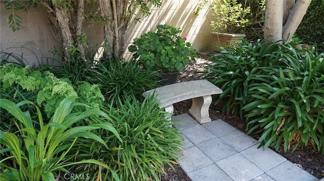 865 N Karen Way, Long Beach, CA 90815 - photo 32